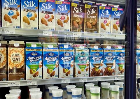 魁北克购买 Silk 或 Great Value 牛奶的消费者，或从$650万集体诉讼中获赔