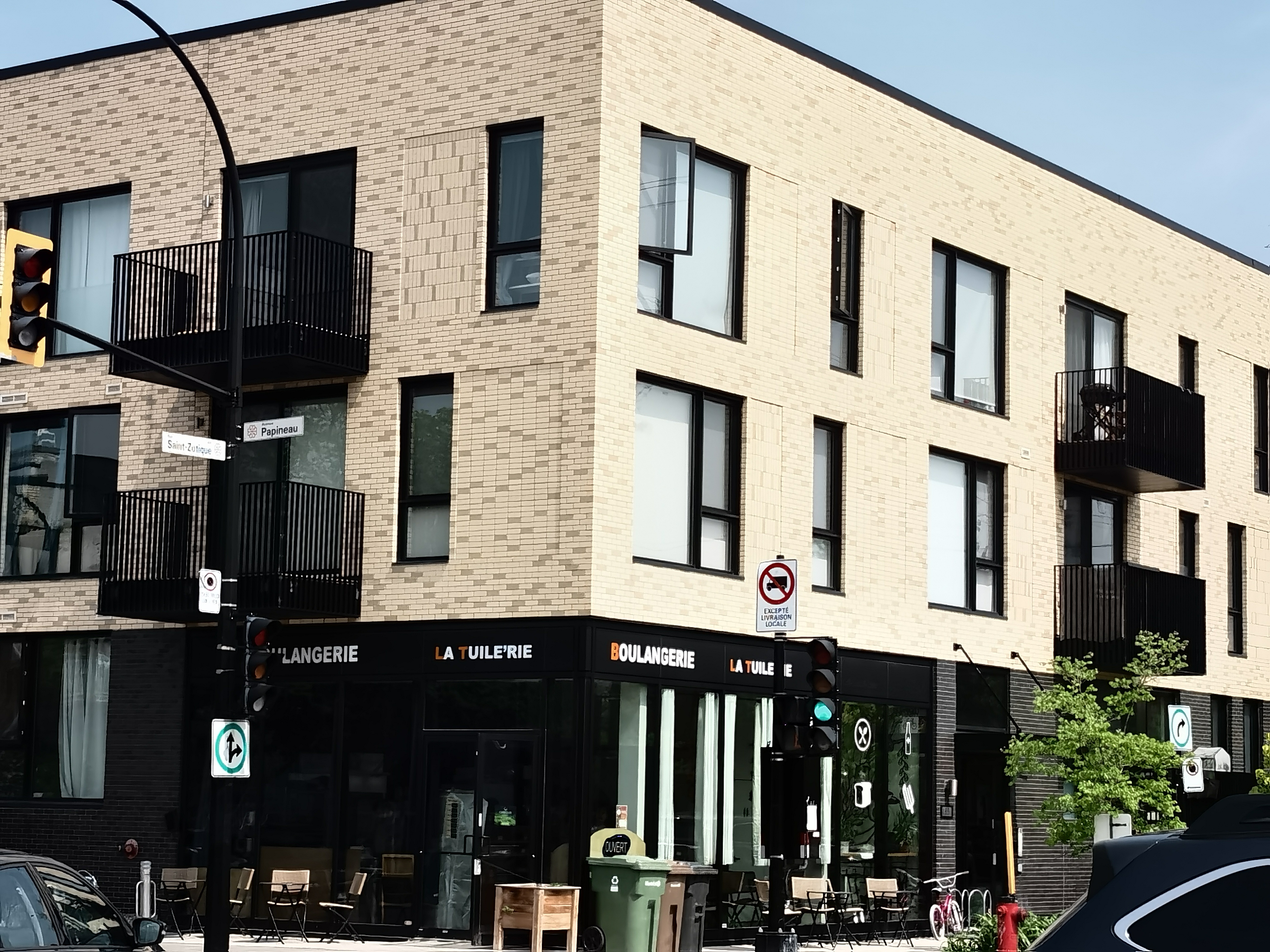 Plateau Mont-Royal 高回报商铺诚售