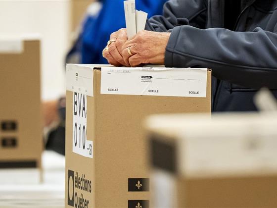 魁北克选举进入第35天 各党领袖持续争取选民支持