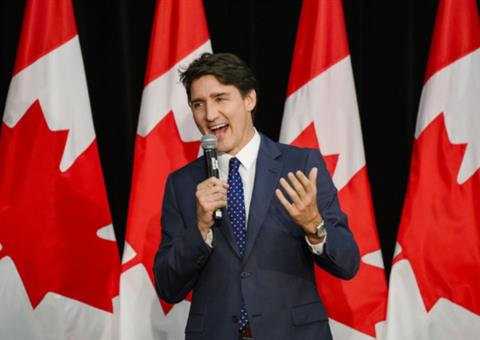 新惊呆！特鲁多倡议向$100万以上房产征税，房市市场陷入炸裂混乱