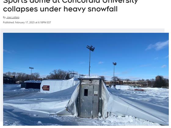 蒙特利尔康考迪亚大学体育馆因大雪坍塌，场面震撼